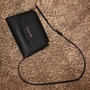 Michael Kors Crossbody Bag!
